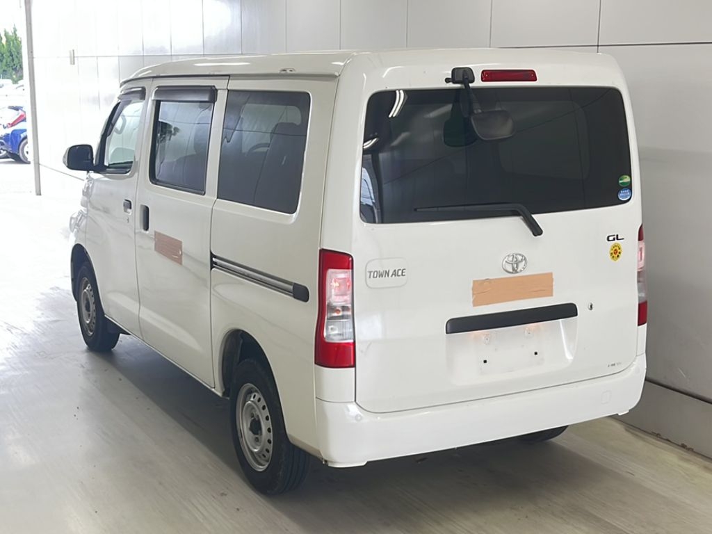 TOYOTA TOWN ACE VAN