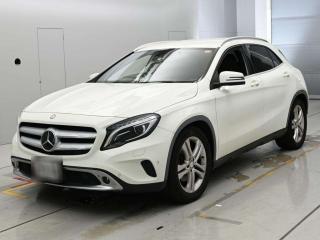 MERCEDES BENZ GLA