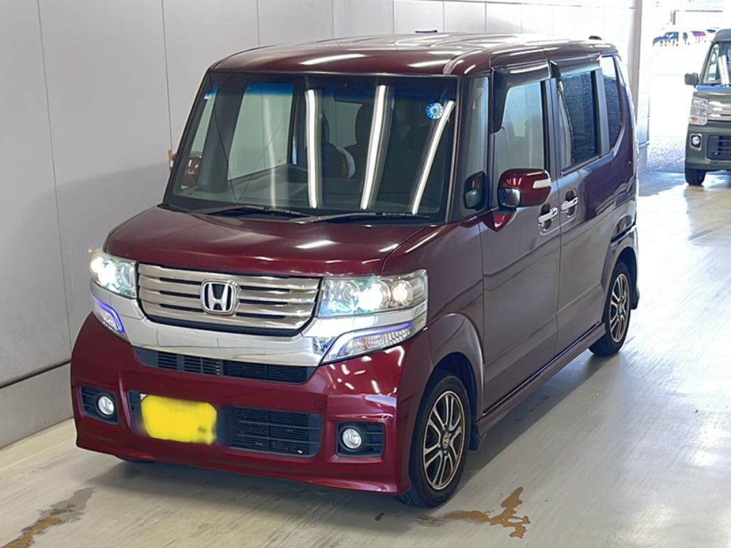HONDA N BOX CUSTOM