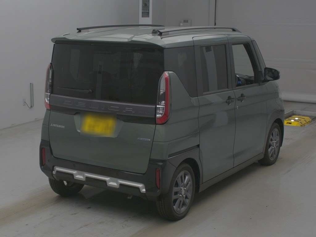 MITSUBISHI DELICA MINI