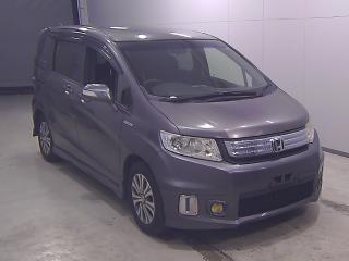 HONDA FREED SPIKE