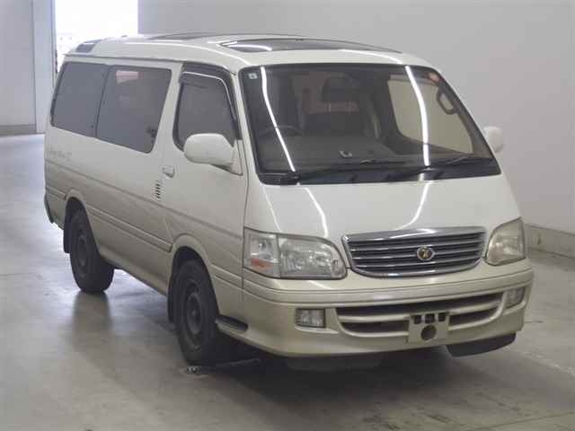 TOYOTA HIACE WAGON