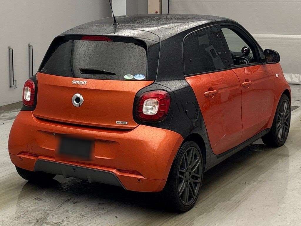 SMART FOURFOUR