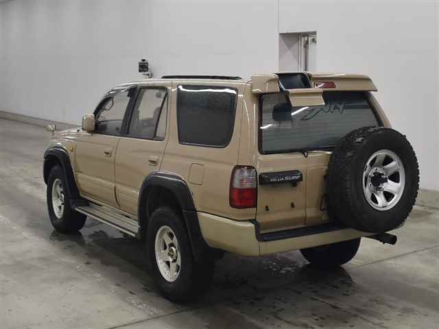 TOYOTA HILUX SURF