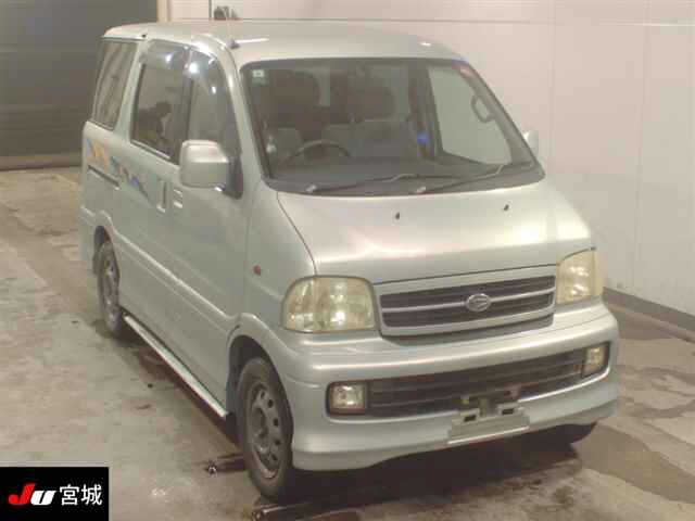 DAIHATSU ATRAI 7