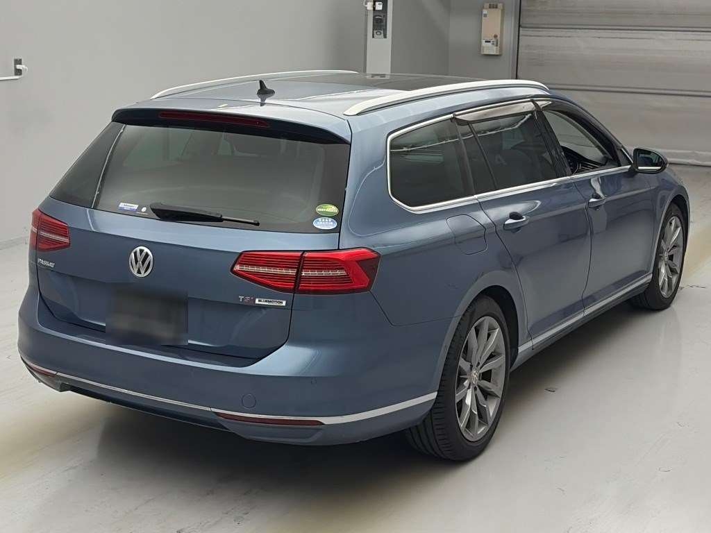 VOLKSWAGEN PASSAT VARIANT