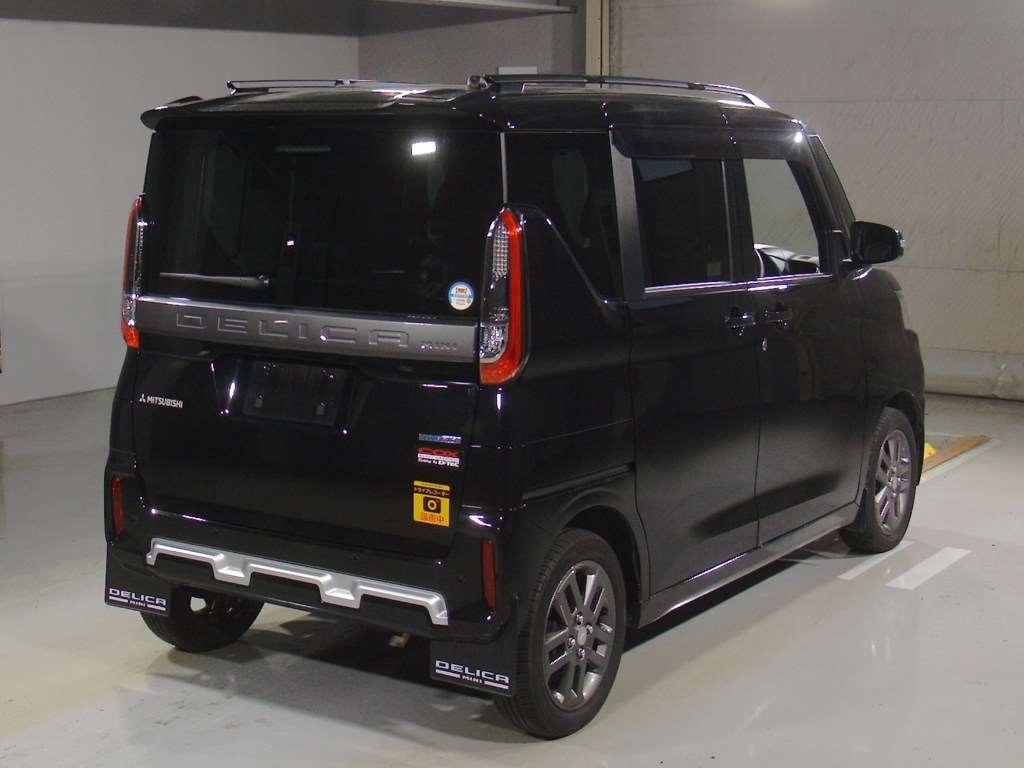 MITSUBISHI DELICA MINI
