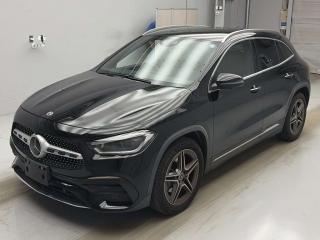 MERCEDES BENZ GLA