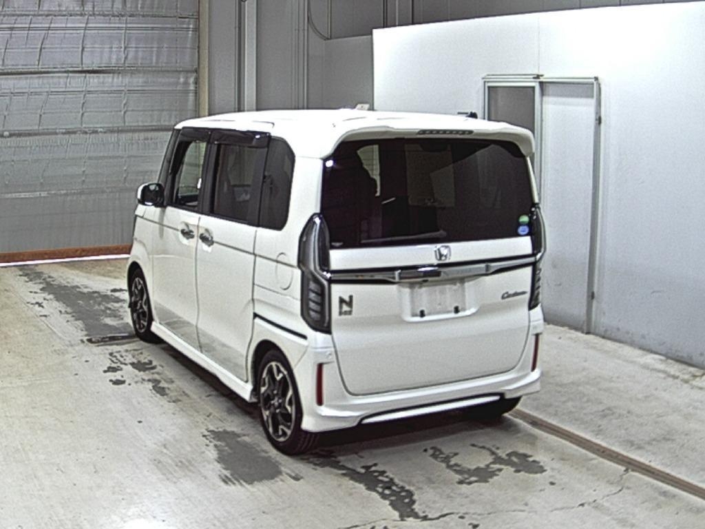HONDA N BOX CUSTOM