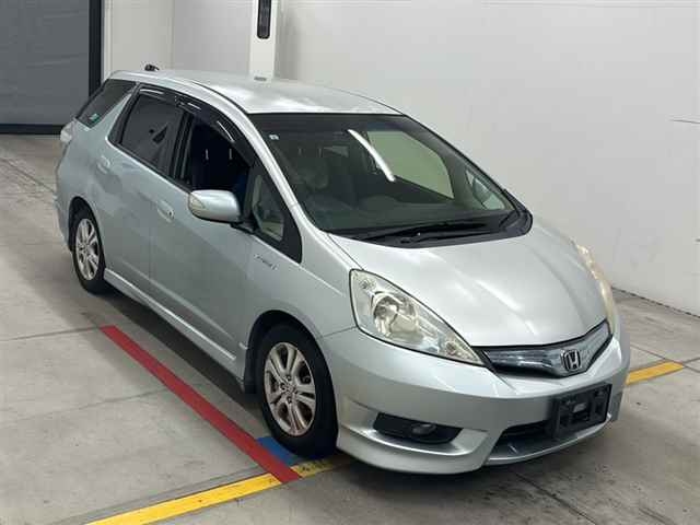 HONDA FIT SHUTTLE HYBRID