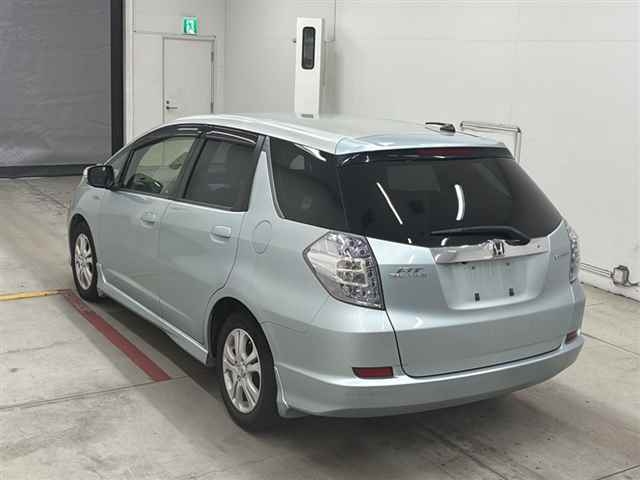 HONDA FIT SHUTTLE HYBRID