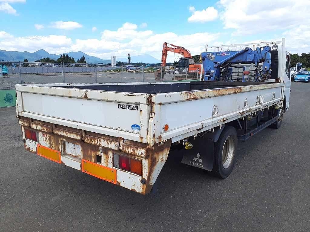 MITSUBISHI CANTER