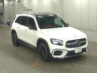 MERCEDES BENZ GLB