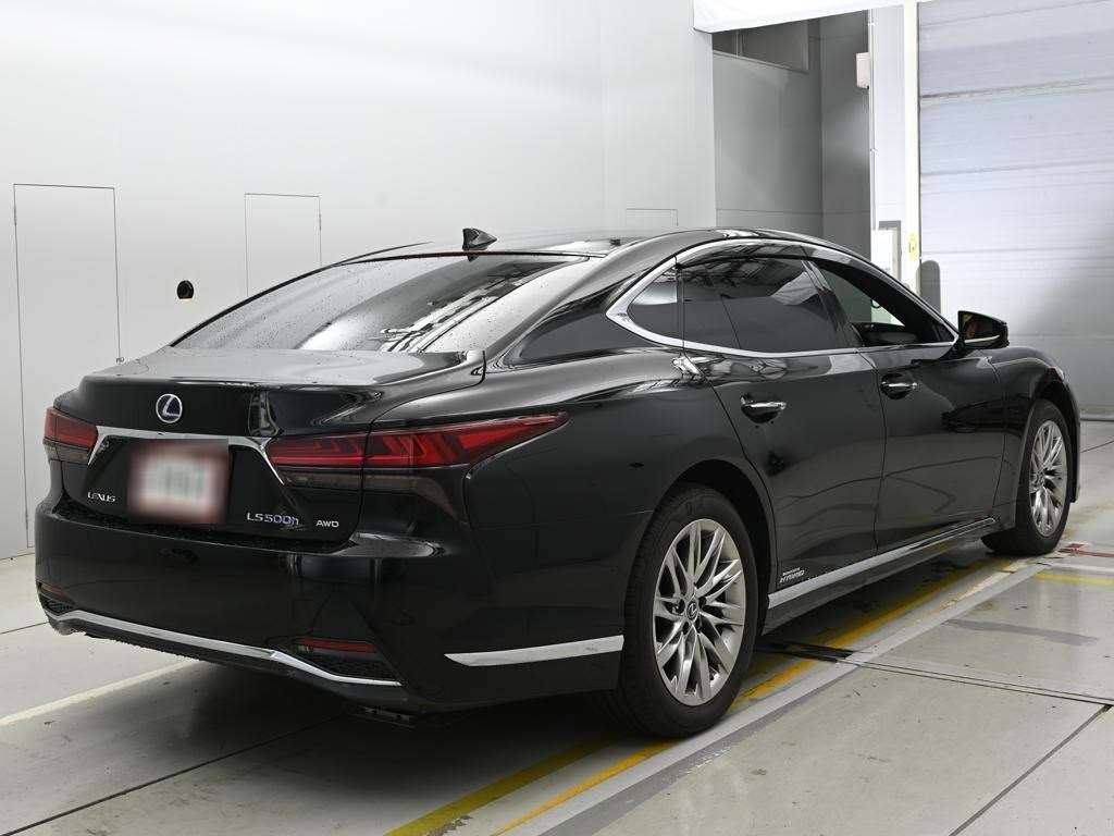 LEXUS LS
