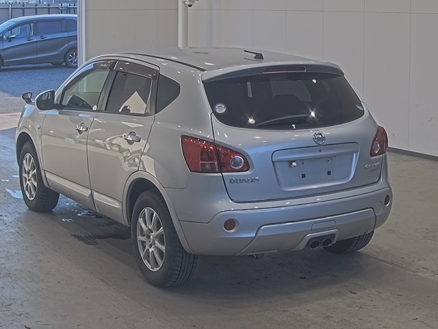 NISSAN DUALIS