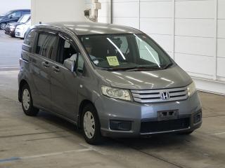 HONDA FREED SPIKE