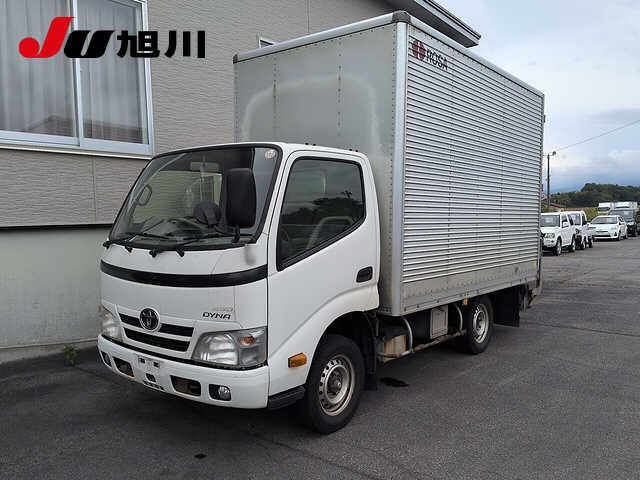 TOYOTA DYNA TRUCK