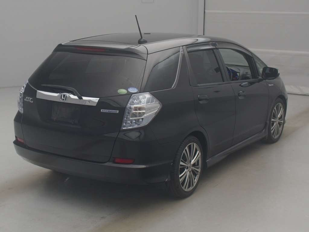 HONDA FIT SHUTTLE HYBRID