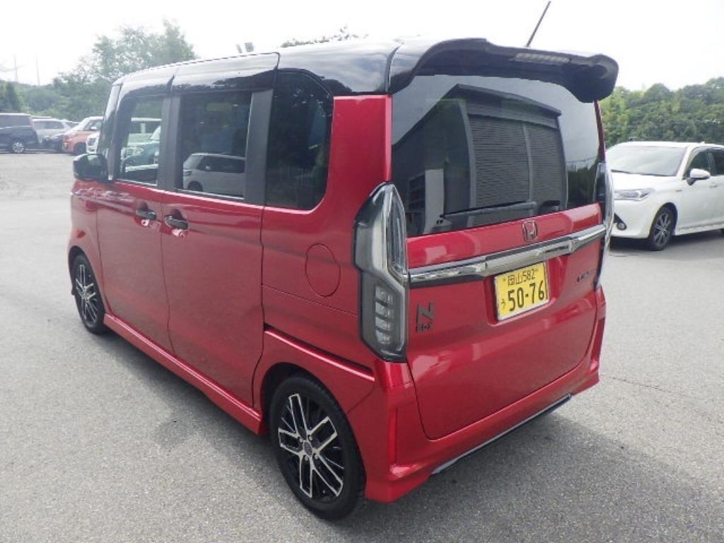HONDA N BOX CUSTOM