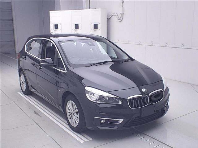 BMW 2 SERIES