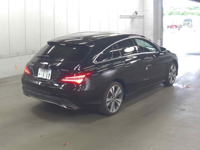 MERCEDES BENZ CLA SHOOTING BRAKE