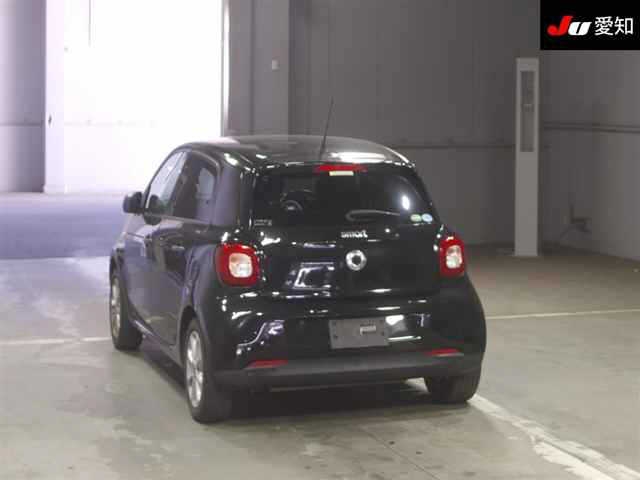 SMART FOURFOUR