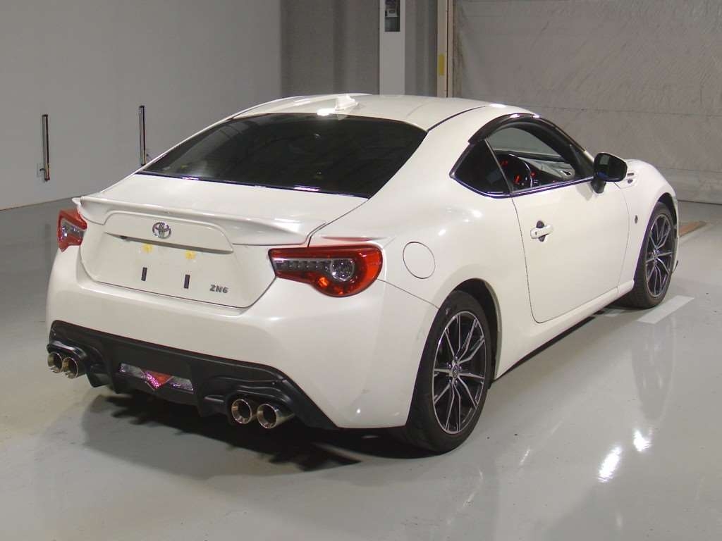 TOYOTA 86