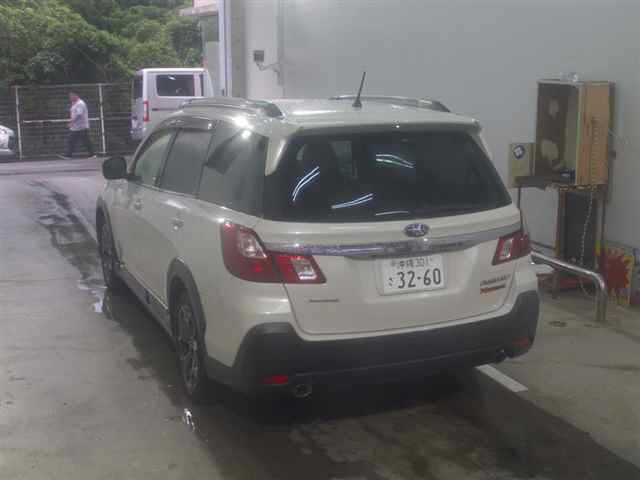 SUBARU EXIGA CROSSOVER 7