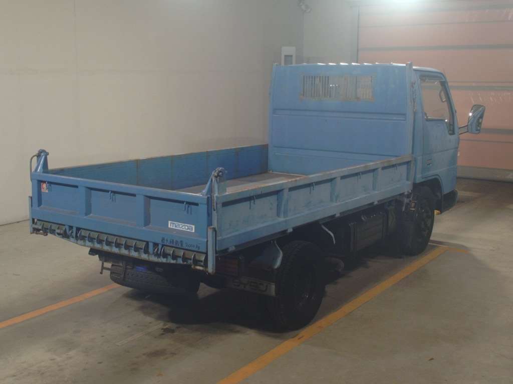 MAZDA TITAN TRUCK