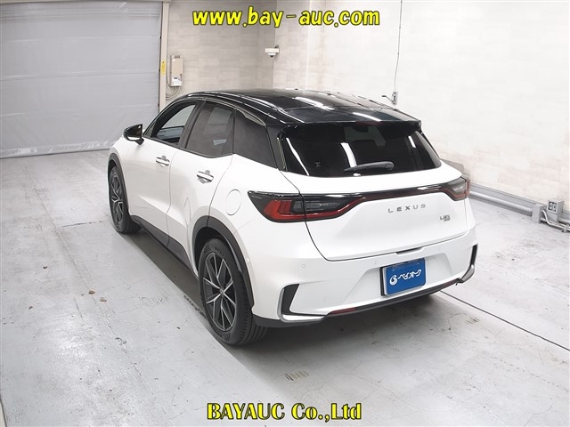 LEXUS LBX