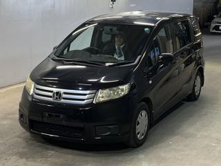 HONDA FREED SPIKE