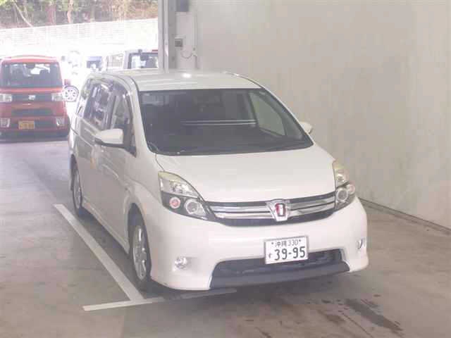 TOYOTA ISIS