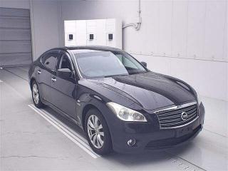 NISSAN FUGA