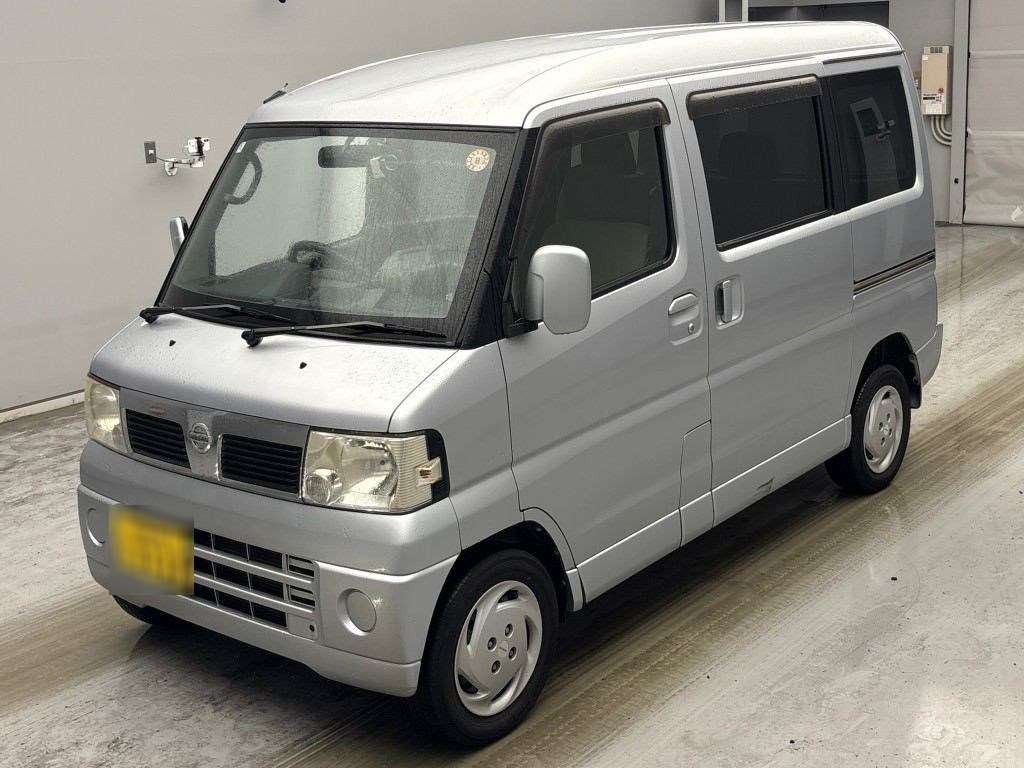 NISSAN CLIPPER RIO