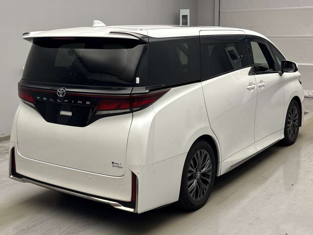 TOYOTA VELLFIRE HYBRID