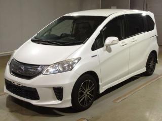 HONDA FREED HYBRID