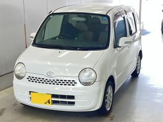 DAIHATSU MOVE LATTE