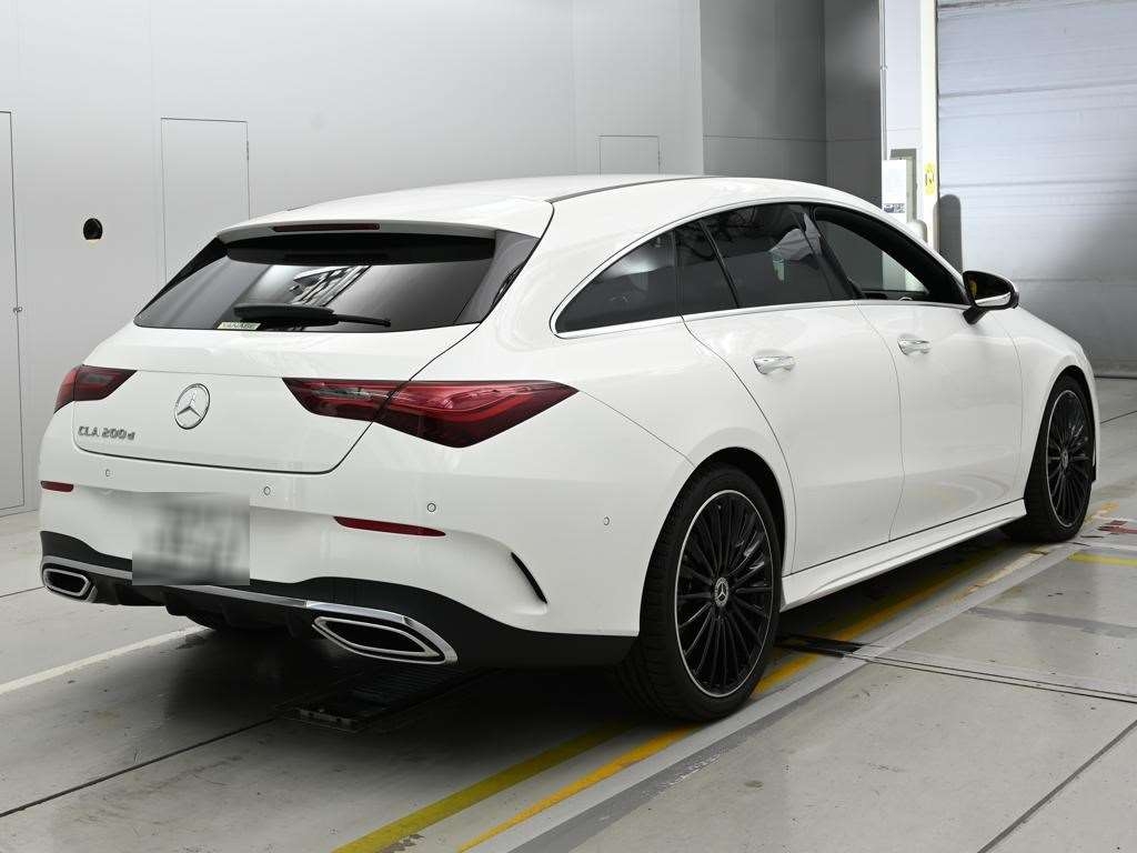 MERCEDES BENZ CLA SHOOTING BRAKE