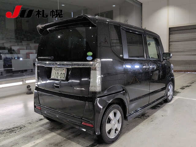 HONDA N BOX +