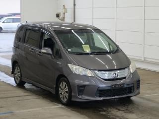 HONDA FREED HYBRID