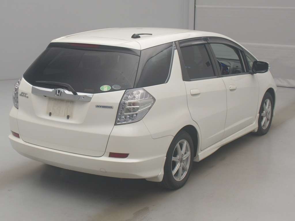 HONDA FIT SHUTTLE HYBRID