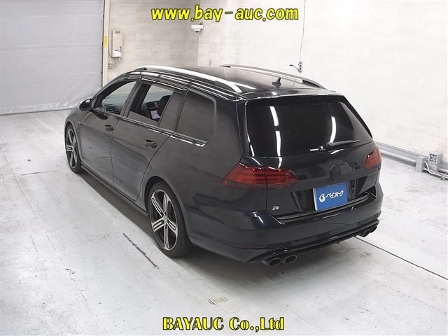 VOLKSWAGEN GOLF R VALIANT