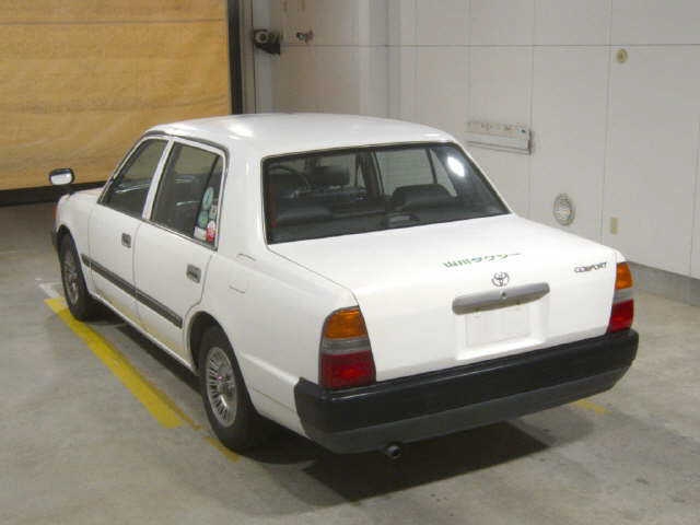 TOYOTA CROWN COMFORT