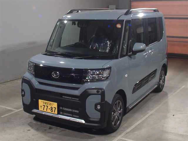 DAIHATSU TANTO FUN CROSS