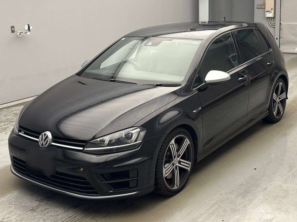 VOLKSWAGEN GOLF R
