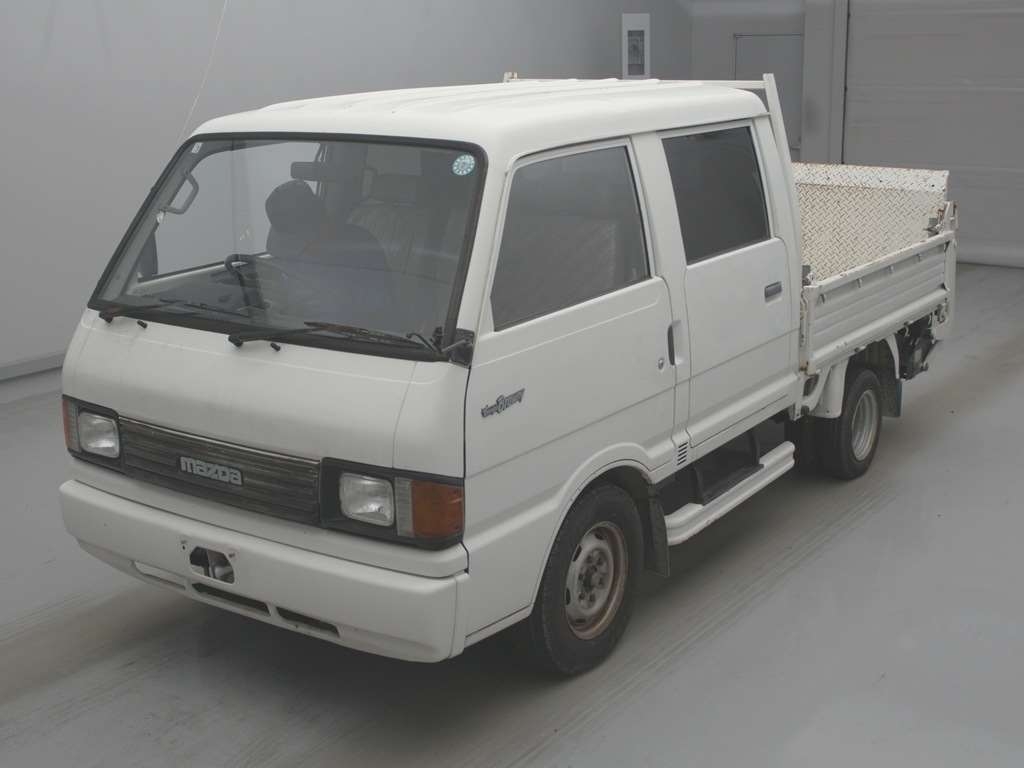 MAZDA BONGO BRAWNY TRUCK