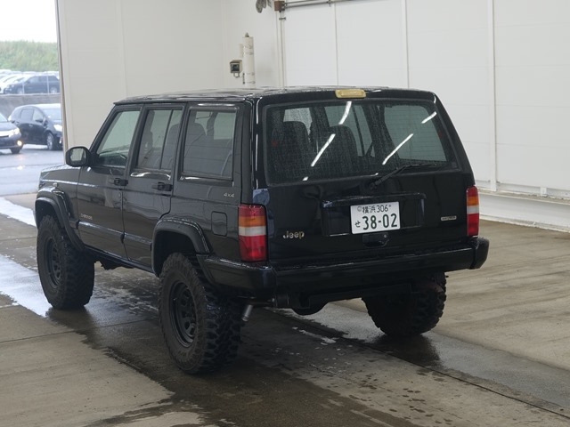 JEEP CHEROKEE