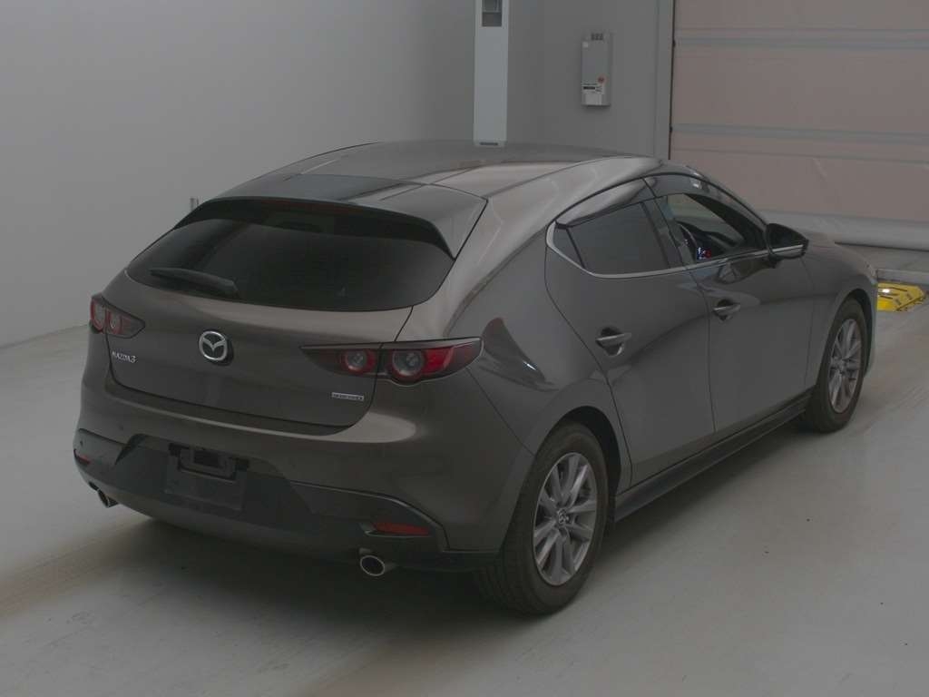 MAZDA MAZDA3 FASTBACK