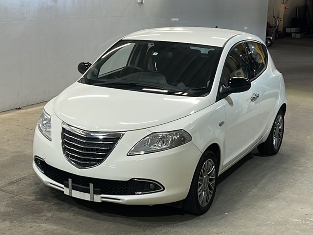 CHRYSLER YPSILON