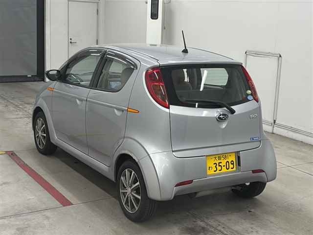 SUBARU R2